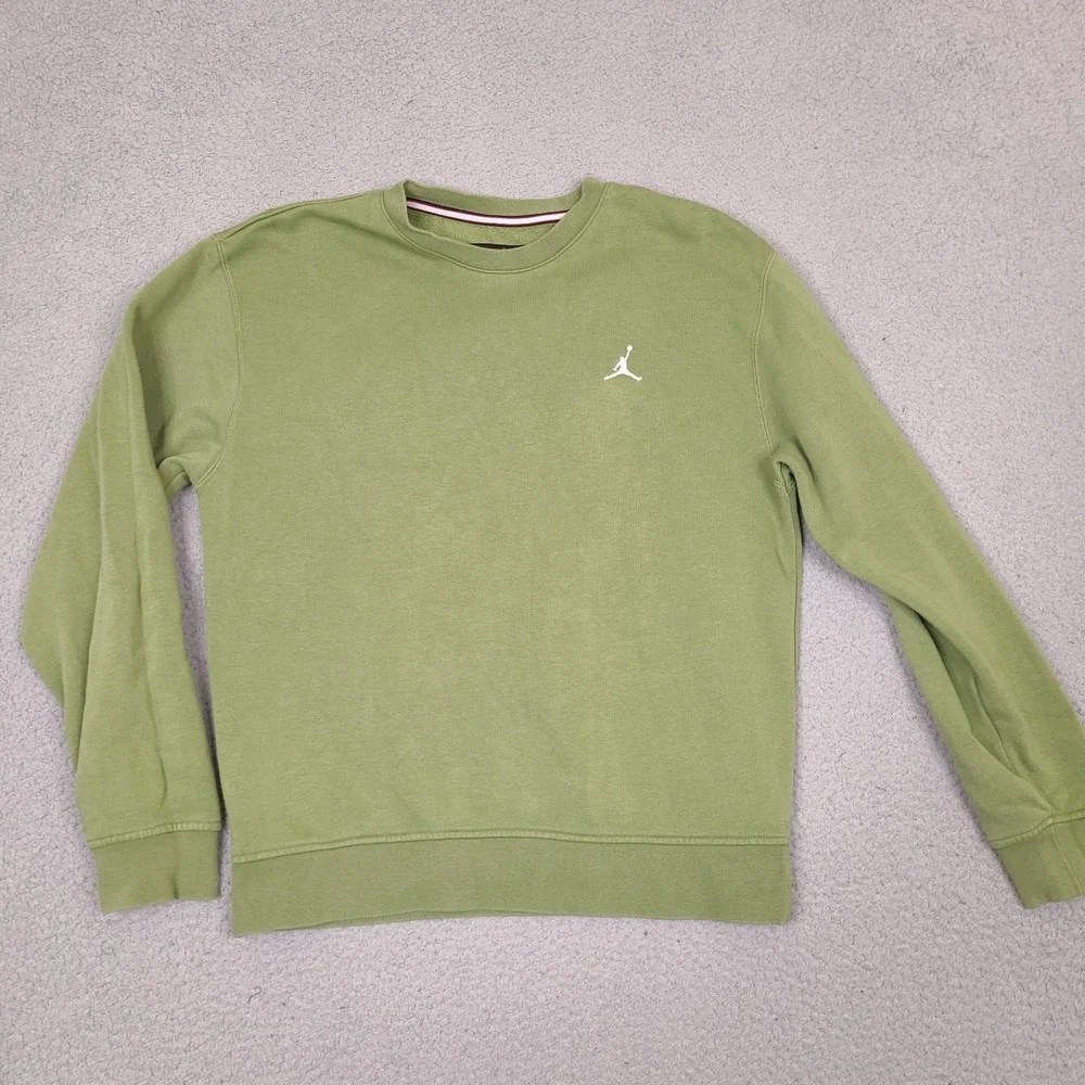 Air Jordan Essential Fleece Crewneck Sweatshirt Mens Small Green‎ Jumpman Logo